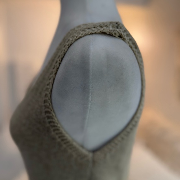 Sage V-Neck Sweater  tank in Light Brown - Picture 7 of 8